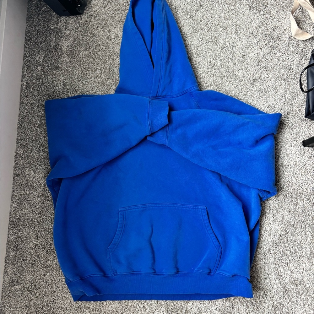 Aritzia Sweatfleece Hoodie in jazz blue!
